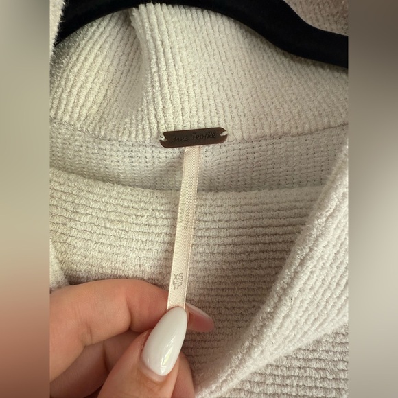 Free People White Cowl Neck Sweater Soft Knit - Picture 2 of 4